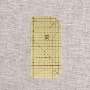 Règle de repassage graduée thermorésistante de 20X10cm (prix à la pièce)