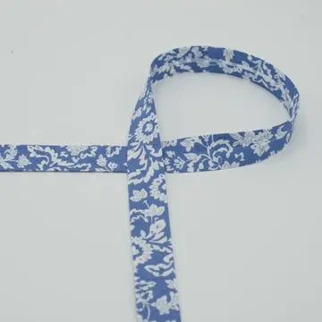 Biais fleurs fond denim 18 mm - La boite à tissus